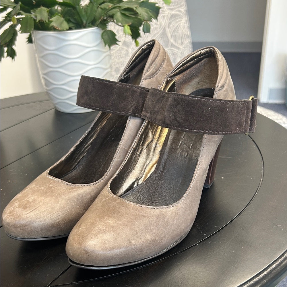 Apepazza Taupe Mary Jane Heels with Dark Brown Suede Strap 8.5